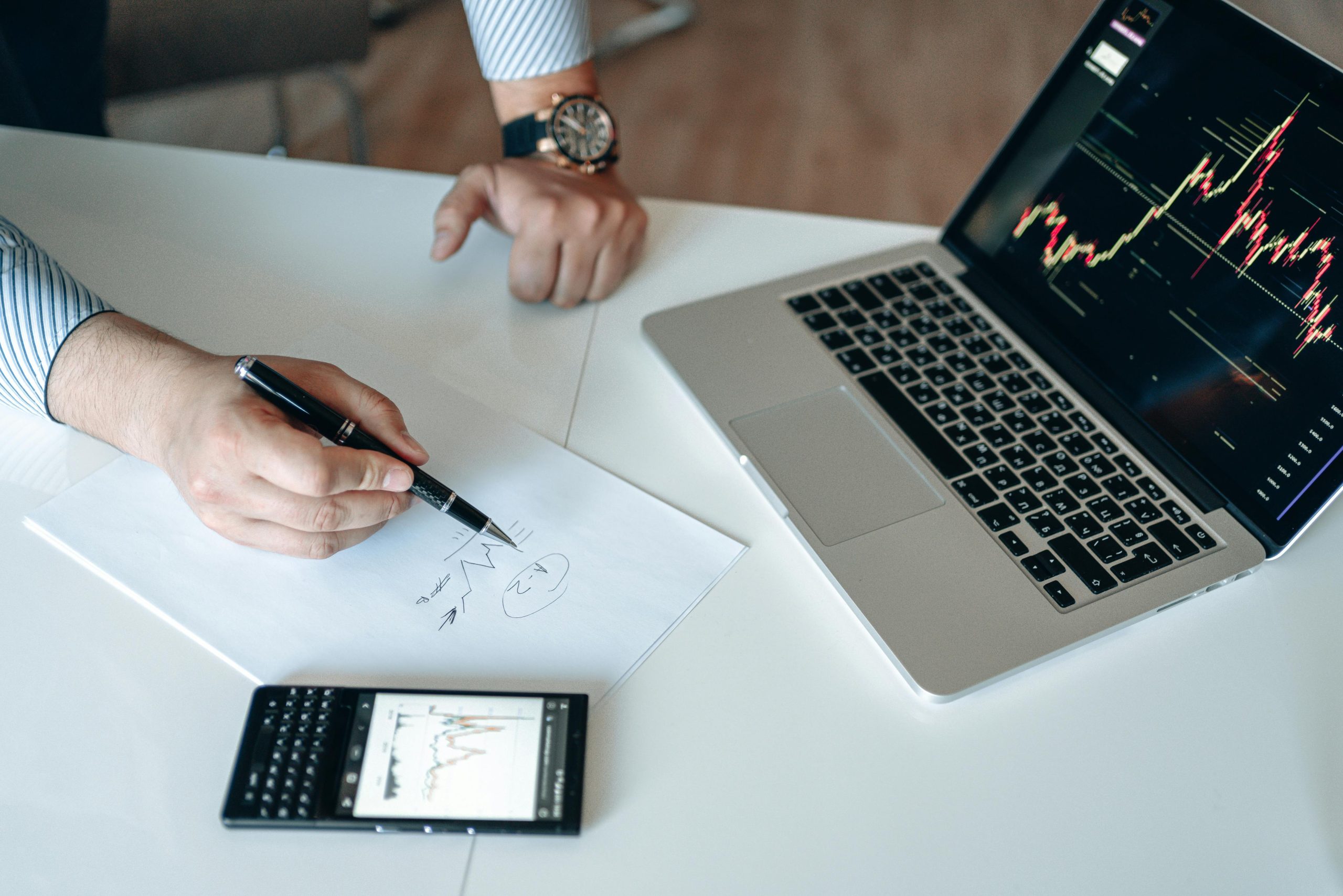 Plan económico-financiero: guía para la salud de tu negocio.