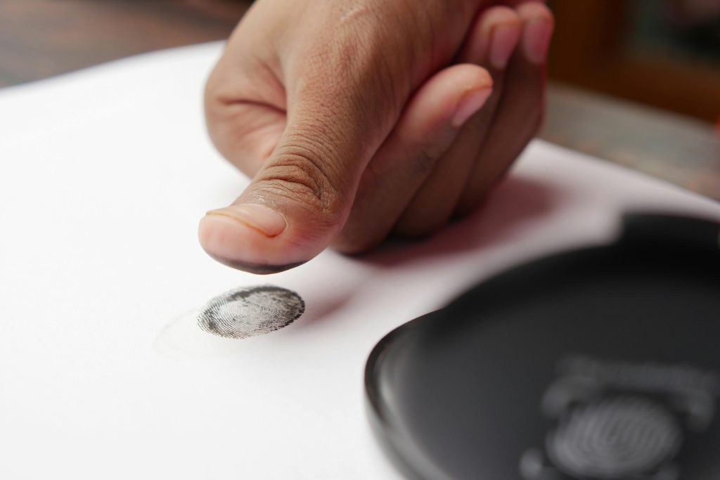 Huella digital: define, controla y protege tu identidad