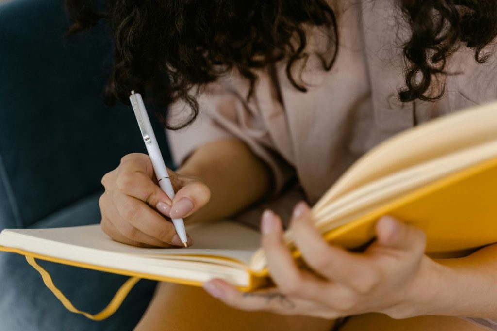 Competencias fundamentales para dominar el idioma inglés actual.