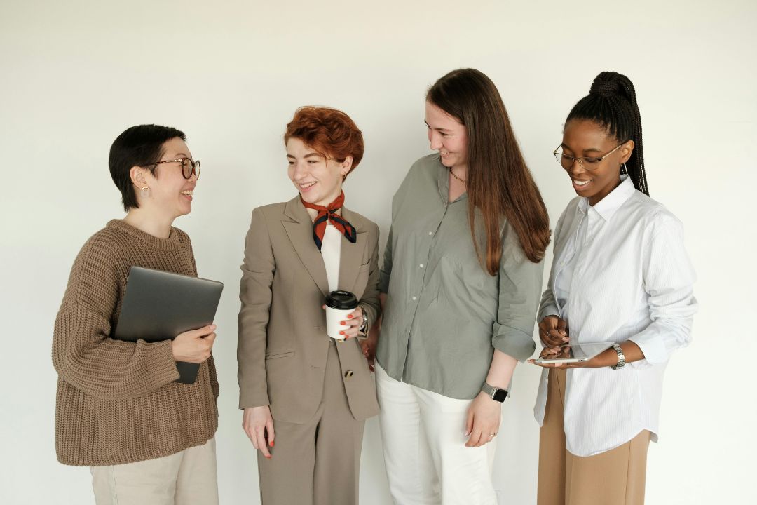 7 mejoras laborales: acciones para optimizar tu entorno de trabajo.