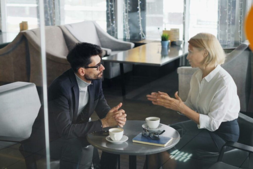 Fases de la comunicación: modelo y ejemplos prácticos